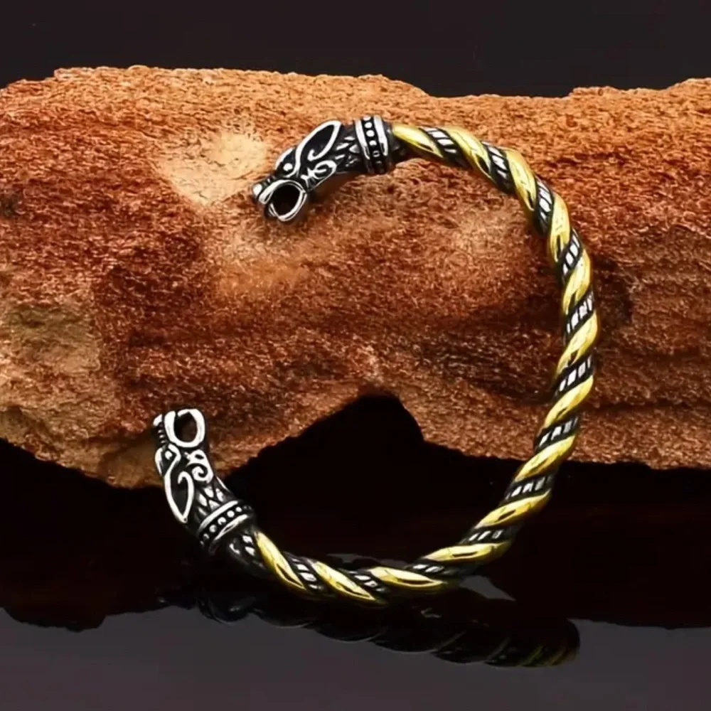 Dragon bracelet